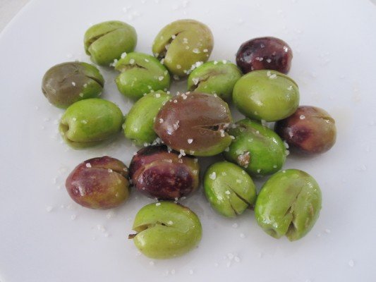 Green olives