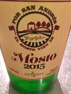 bottle of 2015 mosto